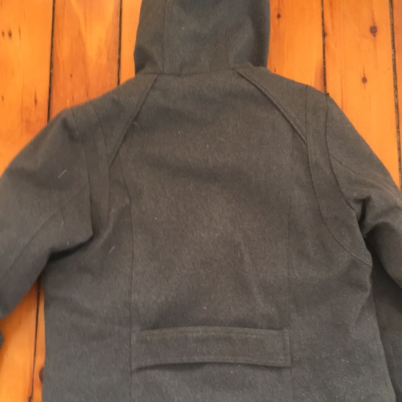 Merrell Grey Lined Warm Winter Coat Size M - Picture 2 of 9